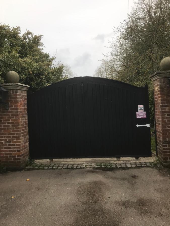 The Gatehouse Villa Long Melford Exterior photo